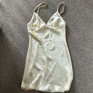 Aritzia Wilfred Satin slip mini dress